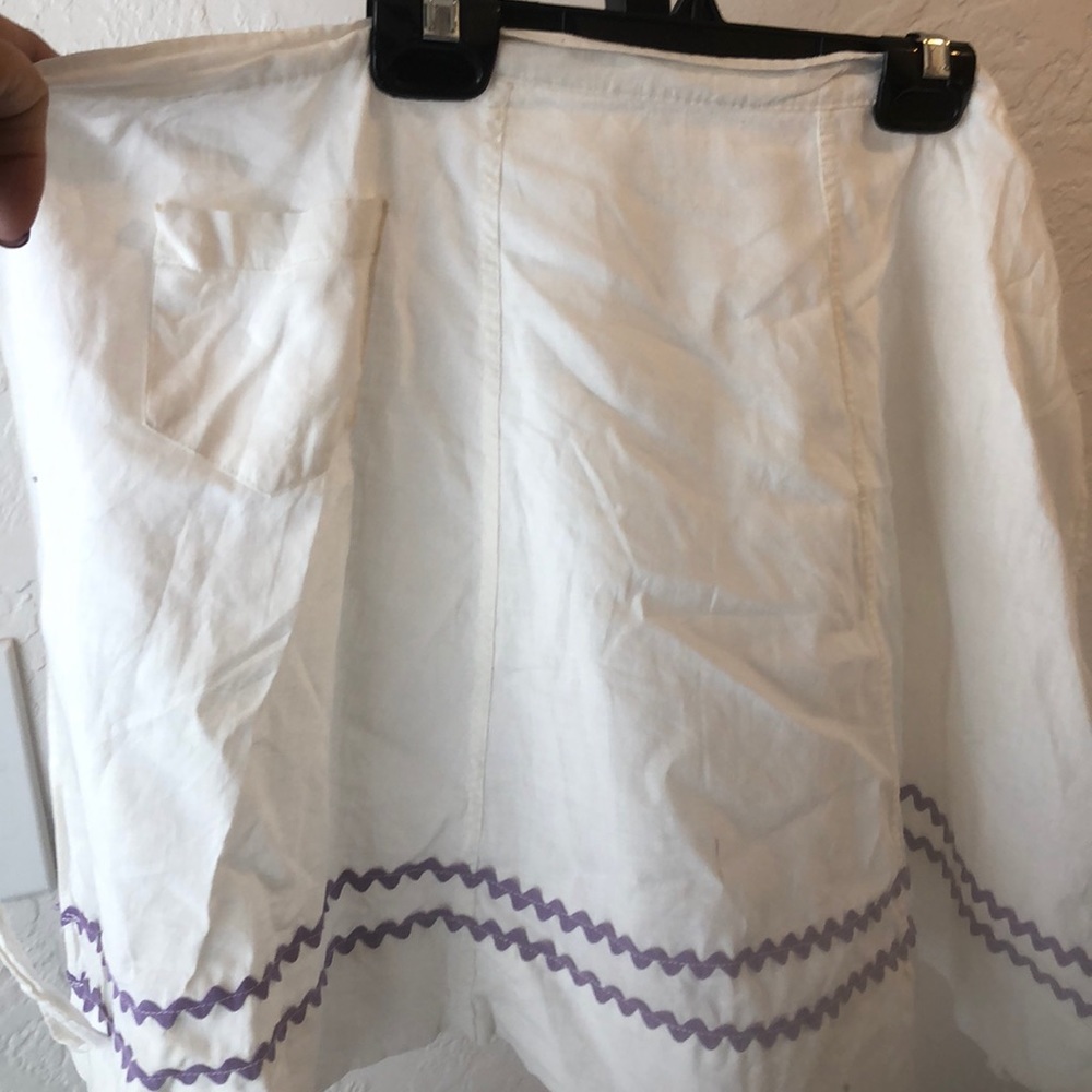 Purple trim vintage retro apron